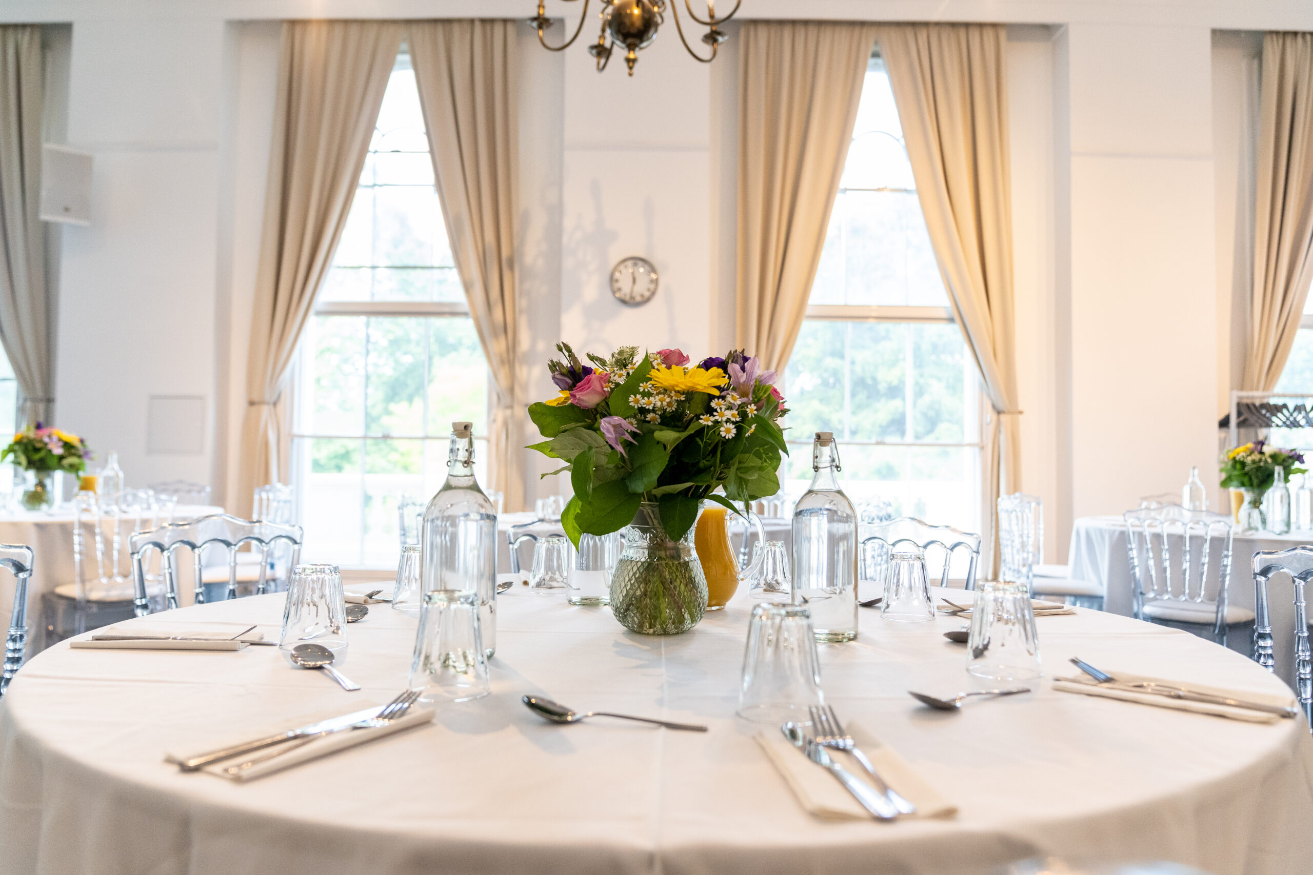 The Gulbenkian Room has abundant natural daylight and is traditionally decorated.